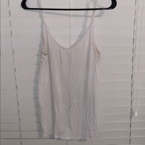 Silence and Noise XS White Flowy Tank